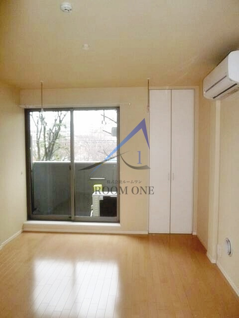 ＨＥＳＴＩＡの居間・リビング|洋室のお部屋です。