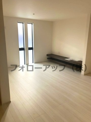リーブルガーデン西脇市小坂町5期の居間・リビング