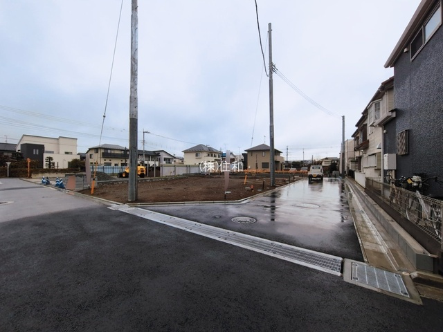 ふじみ野市仲２丁目の売地の前面道路含む現地写真