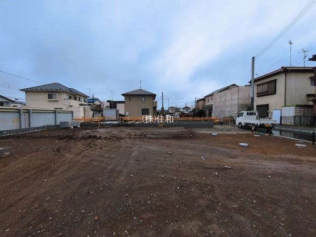 ふじみ野市仲２丁目の売地の前面道路含む現地写真
