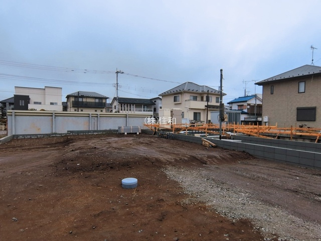 ふじみ野市仲２丁目の売地の前面道路含む現地写真