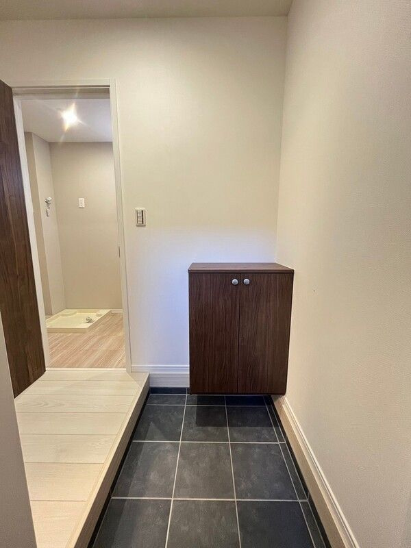 SK新松戸の玄関