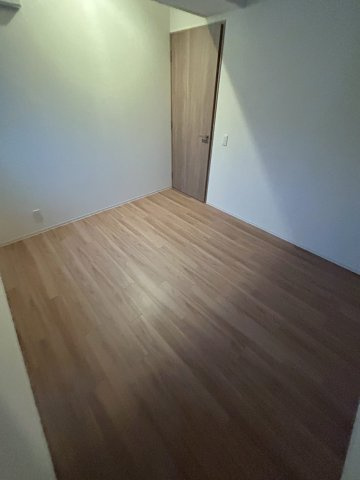 エーレックス西宮の洋室