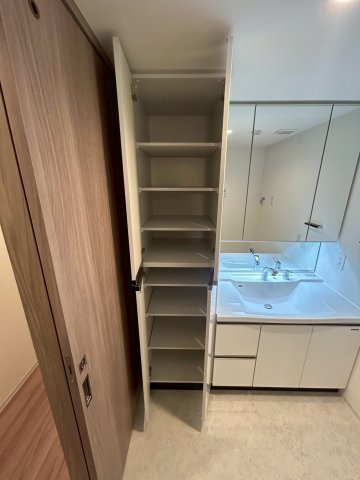 エーレックス西宮の収納