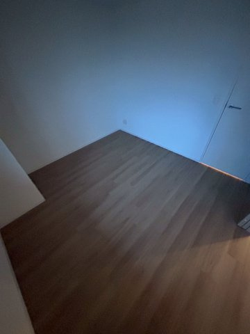 エーレックス西宮の洋室