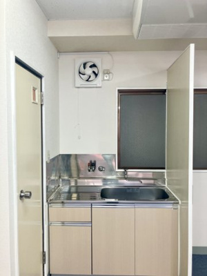 【キッチン】 | 島田ビル302 | コンパクトなキッチンで掃除もラクラク