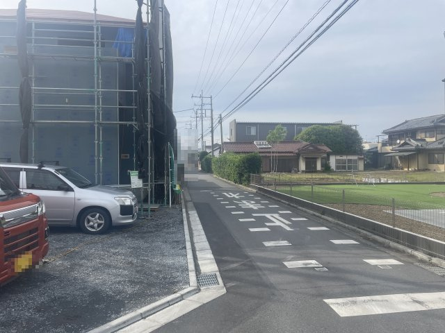 【前面道路含む現地写真】 | 深谷市東方第28期　ワイウッドコート新築戸建　全4棟　4号棟 | 3/27撮影