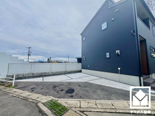 伏見区淀樋爪町　１号地の駐車場