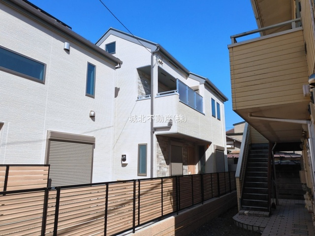 杉並区下井草3丁目 全3棟 C号棟の外観|堂々完成につきご内覧いただけます♪