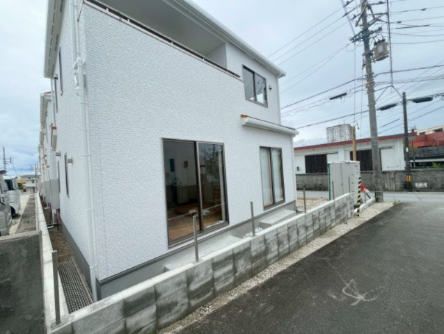 ハートフルタウン宜野湾市嘉数　H号棟の前面道路含む現地写真|2026/6/11　現地写真