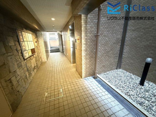 ライオンズマンション神戸水木通のエントランス|毎日通るエントランスはこのようになっています