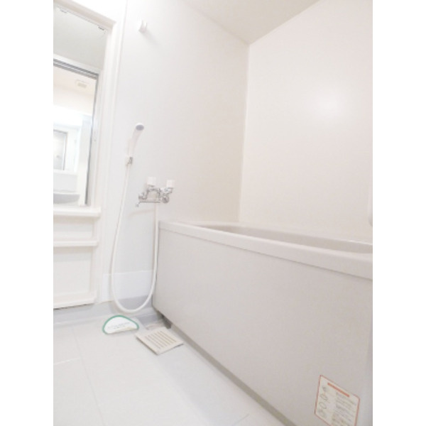 ボナール鶴の浴室