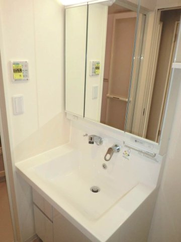 熊本市中央区神水１丁目の賃貸マンションの洗面所
