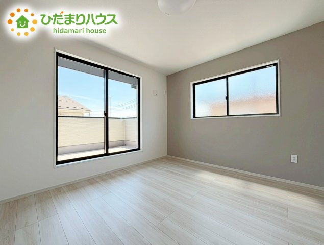 郡山市静町8期　新築戸建の寝室|広めの主寝室は、ベッドの他にもパソコンデスクやドレッサーなども置けちゃいます(*^-^*)
