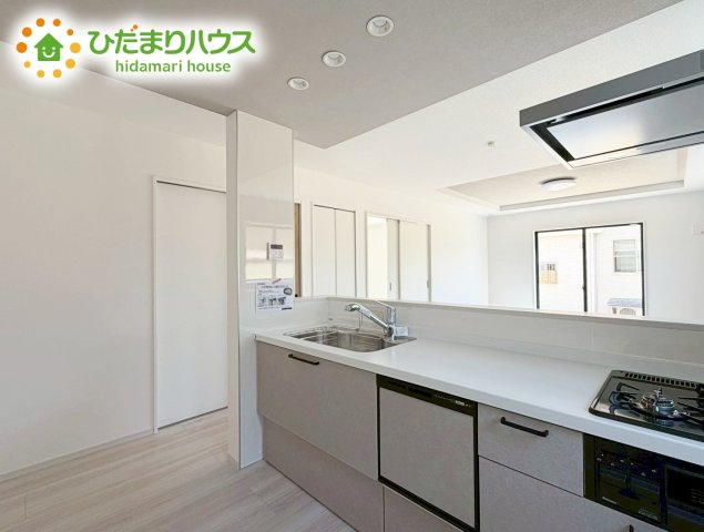 郡山市静町8期　新築戸建のキッチン|ご家族と会話しながら、お料理だって出来ちゃいます☆彡