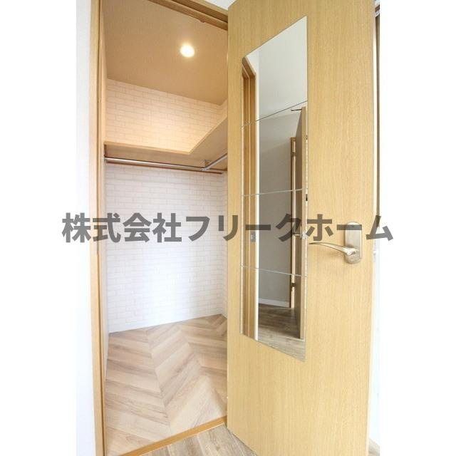 武蔵野市西久保１丁目の賃貸マンションの収納