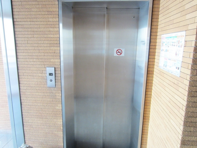シティハイツ東十条のその他共用部分|エレベーターもついてます★