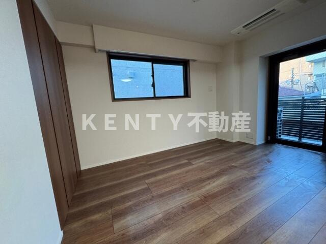 【居間・リビング】 | ドムス・スタイル武蔵小山 | ゆったり過ごせる居間です