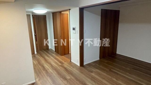 【寝室】 | ドムス・スタイル武蔵小山 | 開放的な寝室です