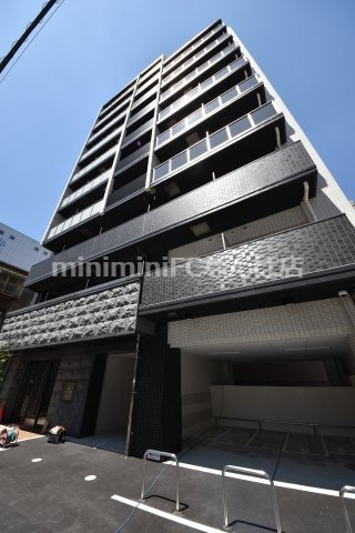 ララプレイス難波メティス