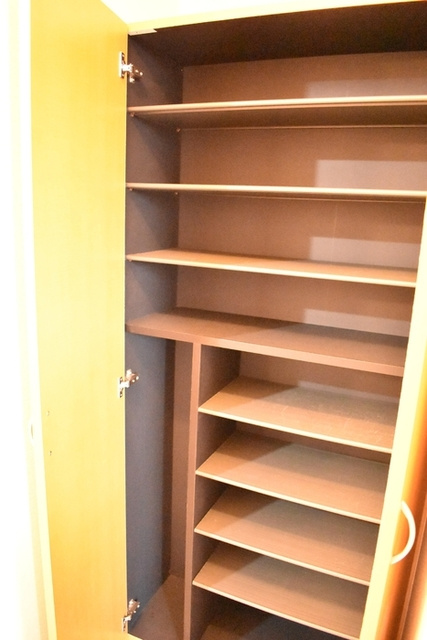 グレイスコートⅡの収納|ウォークインクローゼット