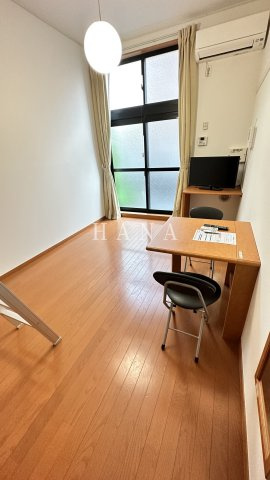 レオパレスメルベージュの居間・リビング