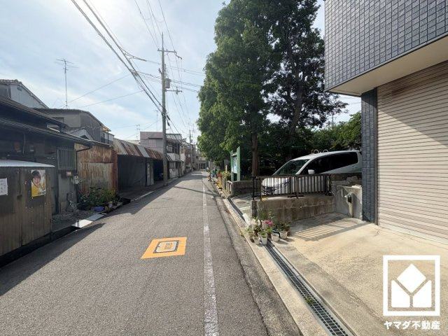 尼崎市金楽寺町2丁目の前面道路含む現地写真