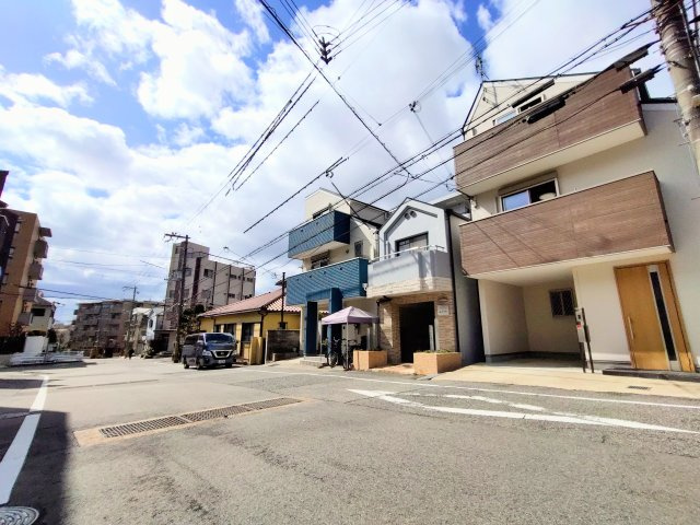 灘区篠原中町5丁目の前面道路含む現地写真