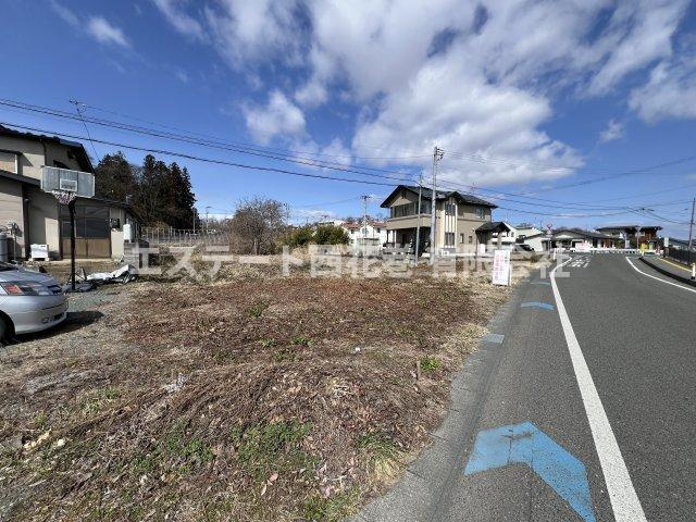 花巻市愛宕町・下幅　土地の前面道路含む現地写真