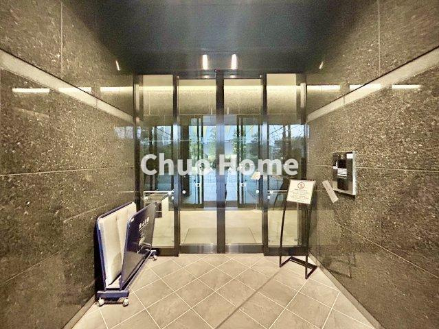 シティタワーズ東京ベイイーストタワーの防犯設備|【オートロック】オートロックシステムでセキュリティ充実。当たり前ですが、安全で安心して暮らすのって大事ですよね。お探しのご条件でオートロック付きの物件を探す方も多いですがやはりセキュリティは大事です。