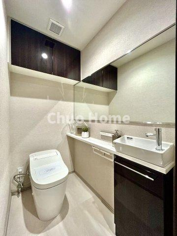 シティタワーズ東京ベイイーストタワーの内装|【ウォシュレット】清潔に使いたいお手洗いには最適な設備です。もちろんウォームレットも標準装備です。