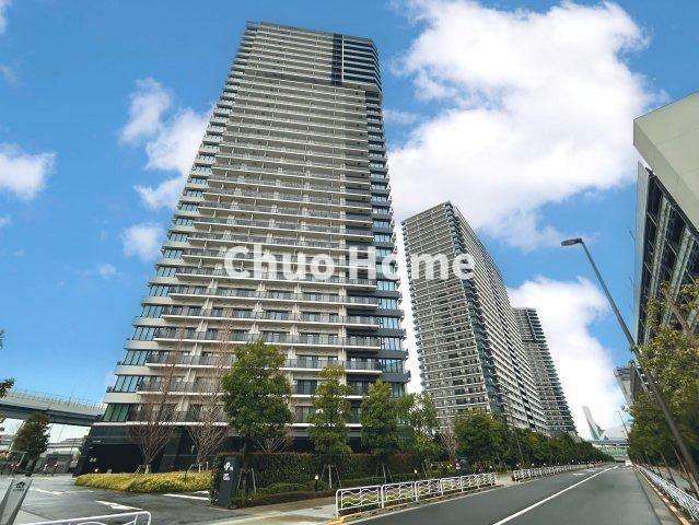 シティタワーズ東京ベイイーストタワーの外観|2019年7月築。ペットの飼育可能マンションです。