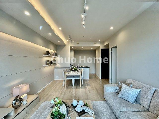 シティタワーズ東京ベイイーストタワーの居間・リビング|【居間・リビング】「ＬＤＫは家族団らんをデザイン」広いＬＤＫでは家族が集まり一緒の時間を過ごせる工夫がされております。何気ない一日の当たり前のひとコマがいつか一生の宝物になります