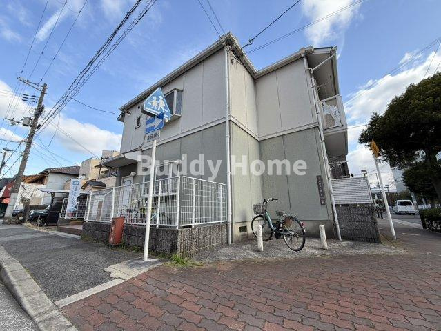 YNハイツの外観