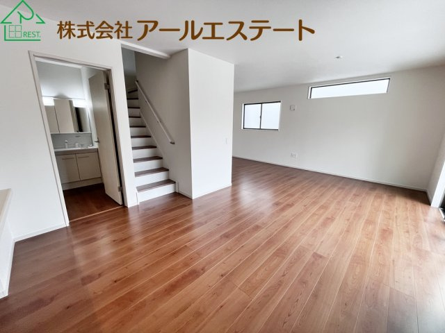 加古川市野口町北野12期　新築戸建の居間・リビング