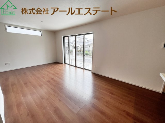 加古川市野口町北野12期　新築戸建の洋室