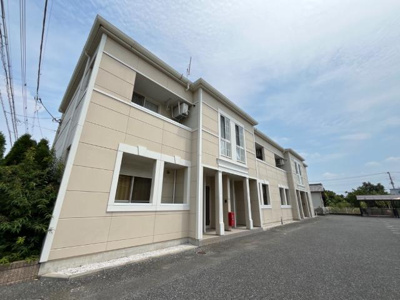 【外観】 | ラテーヌ | 外観写真（昼）