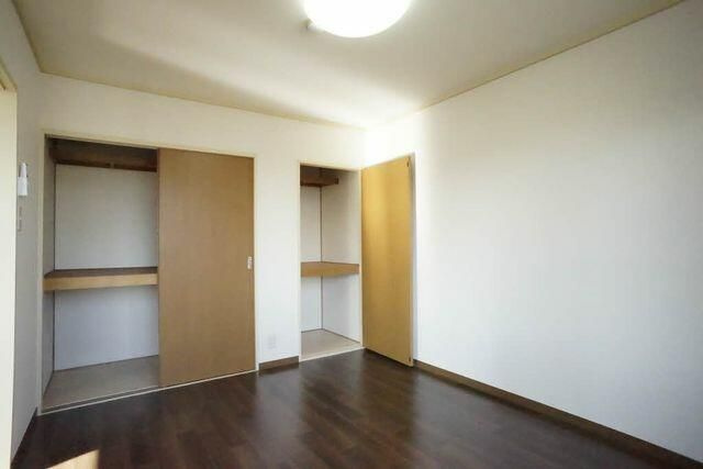 ロ－ズウエストＢの寝室