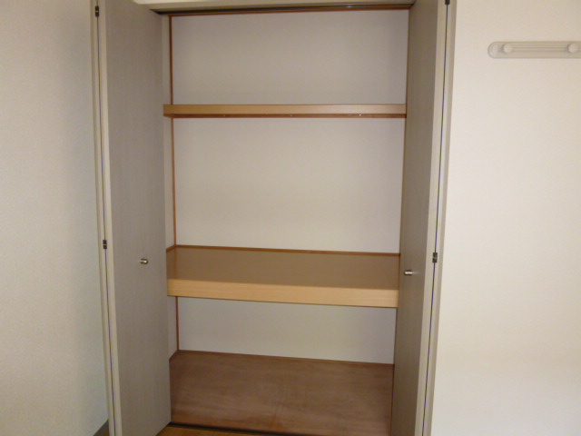 ファミーユ・ヴィラＢの収納