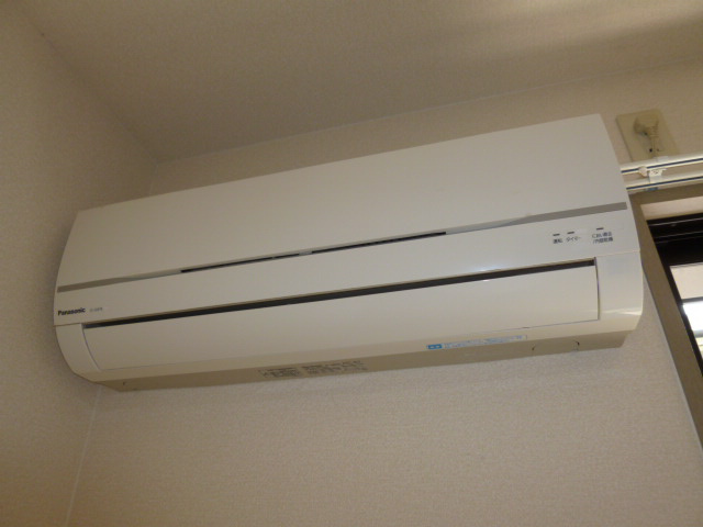 ファミーユ・ヴィラＢの設備|エアコン