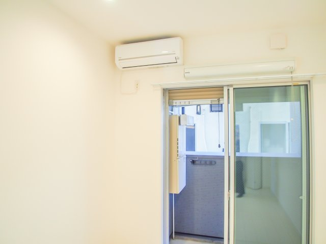 ヘリオス西舞子の設備|エアコン、部屋干し器具