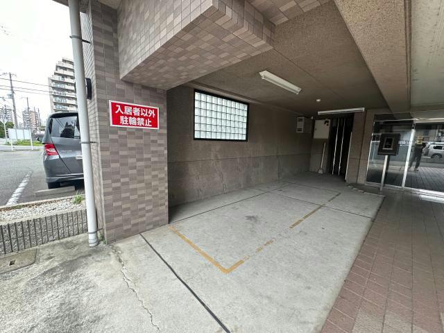 ジュネス姫路Ⅱのエントランス