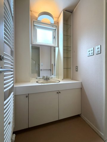 石山2条5丁目の独立洗面台