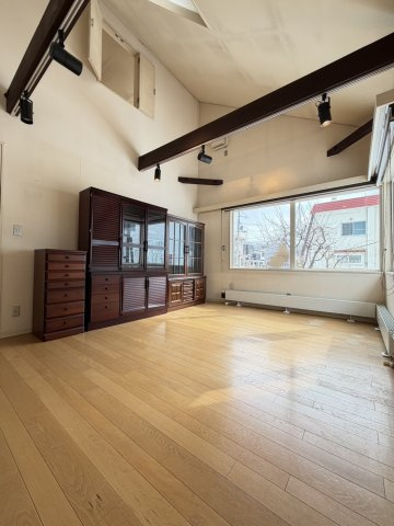 石山2条5丁目の洋室