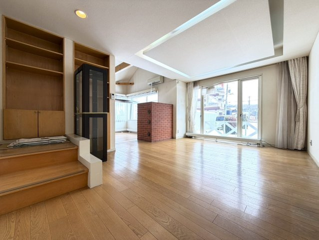 石山2条5丁目の居間・リビング