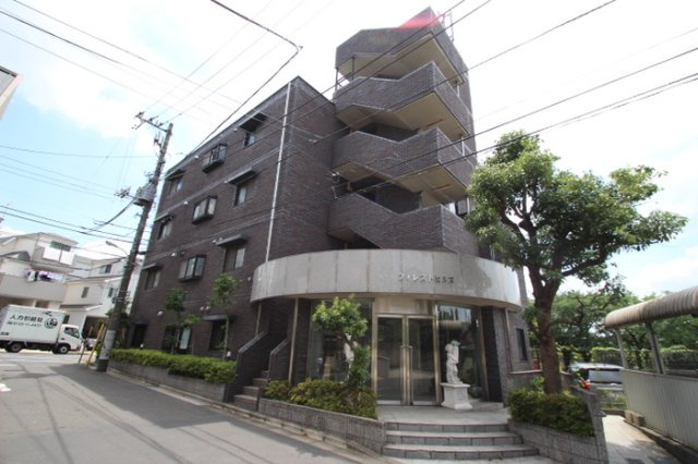 フォレストヒルズの外観