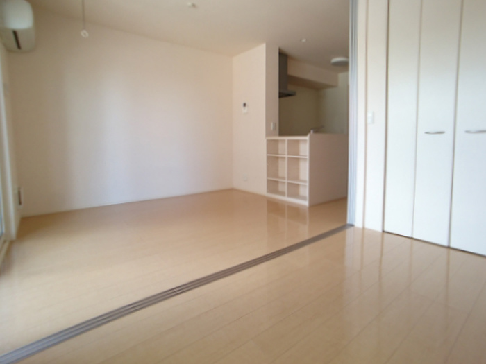 セジュールＫＰＥＣの居間・リビング