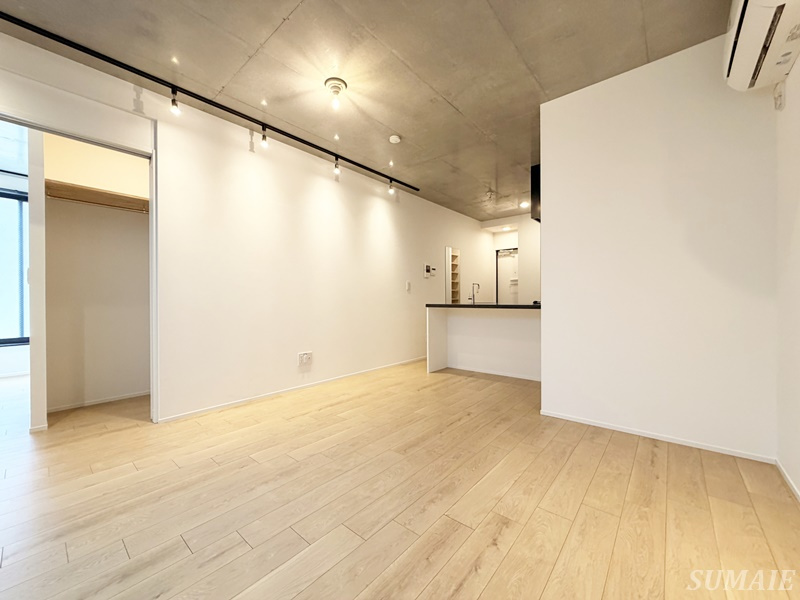 trias111のエントランス|エントランスです☆