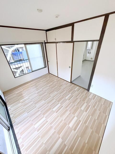 ヴィラ西東京の洋室