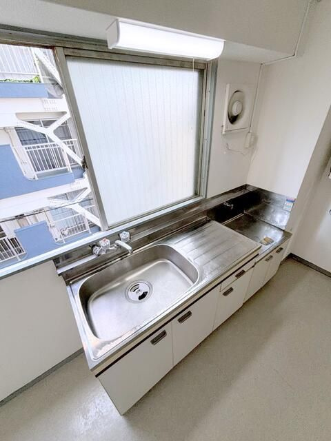 ヴィラ西東京のキッチン
